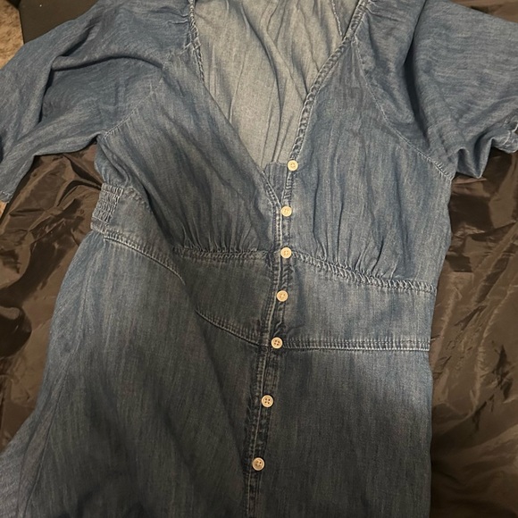 Light Blue Denim GAP Dress - Picture 4 of 4